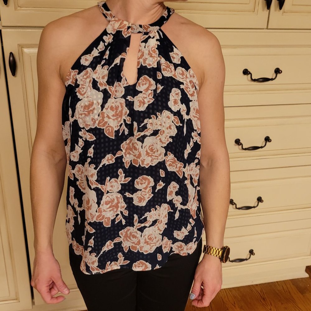 Halter Neck Sleeveless Tops